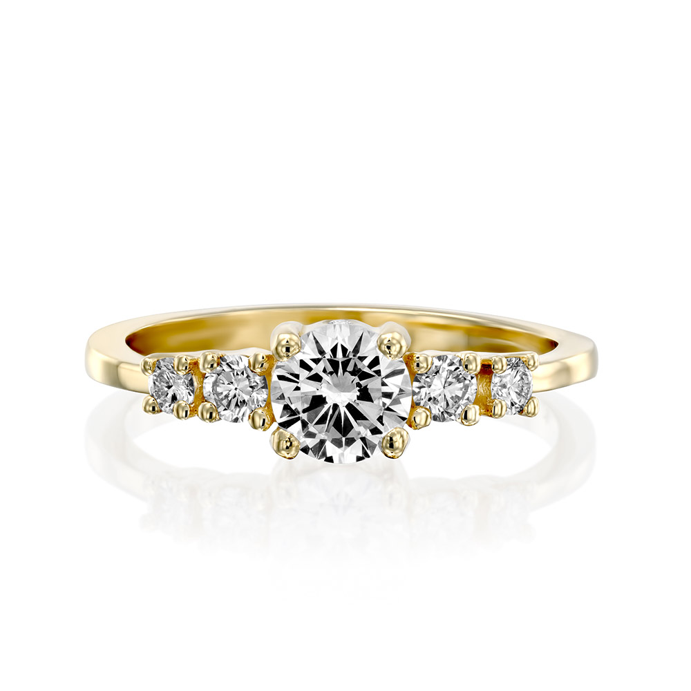 טבעת אירוסין משובצת יהלום עגול מרכזי ו-4 יהלומים צדדים